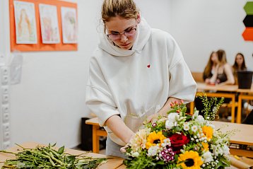 Vázání květin Juniorshow